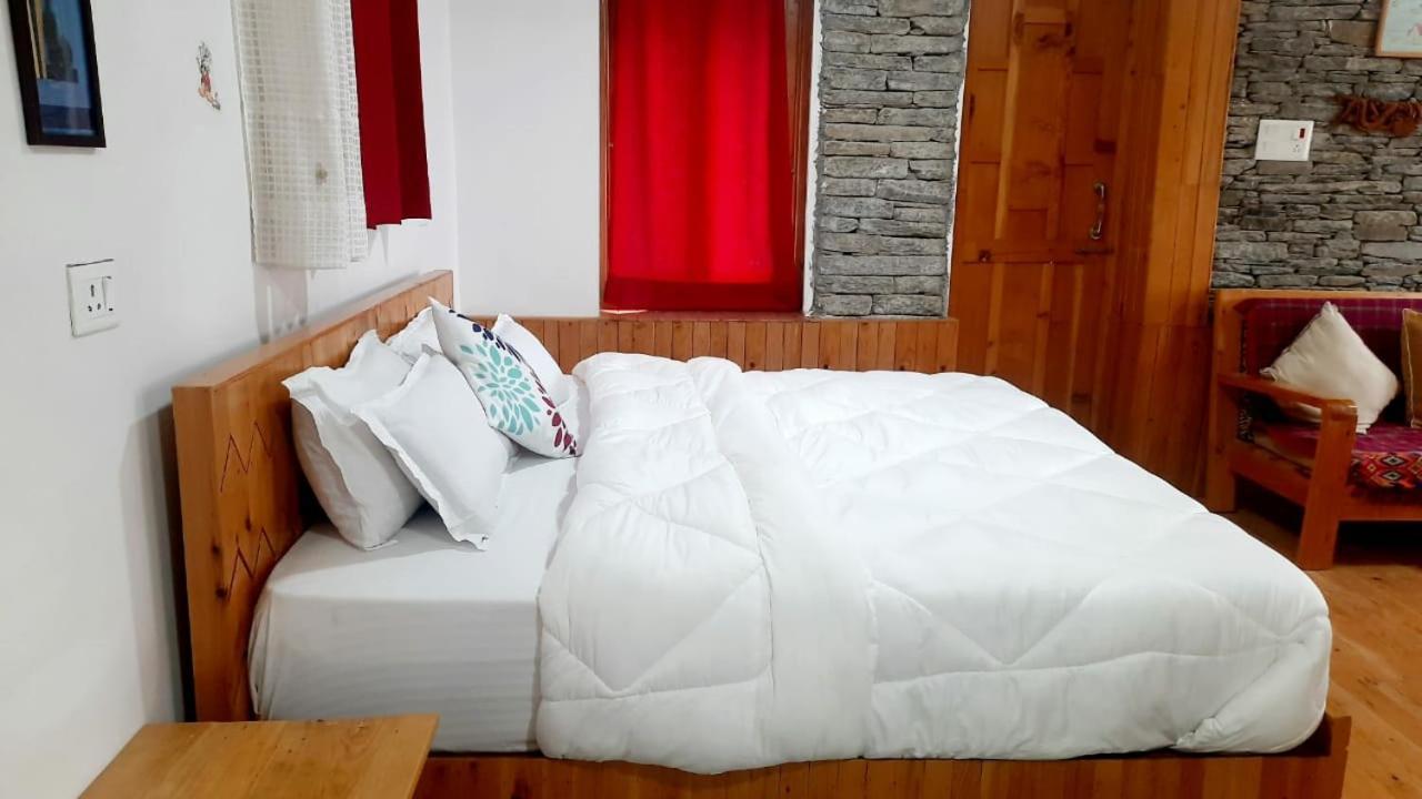 Ishan Log Huts-A Boutique Home Stay Banjar Exterior photo