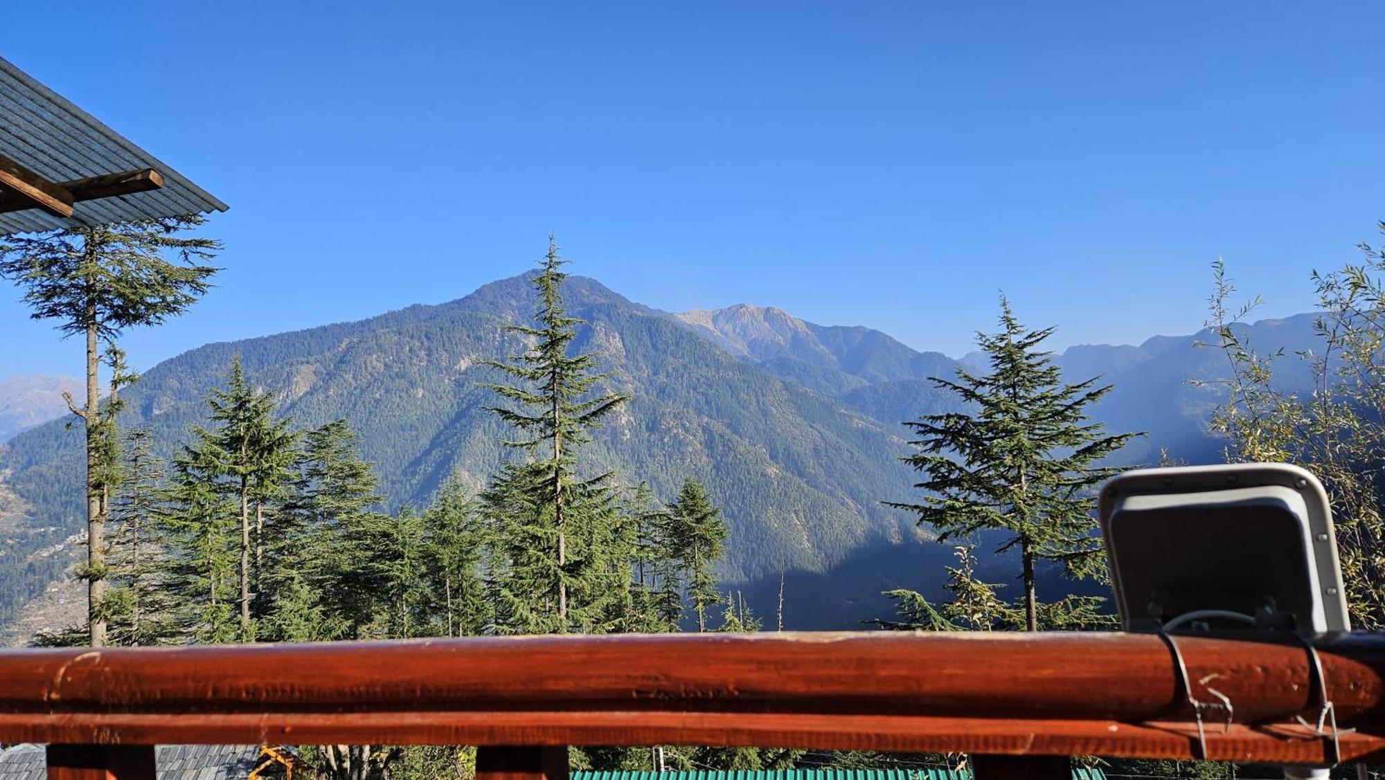 Ishan Log Huts-A Boutique Home Stay Banjar Exterior photo